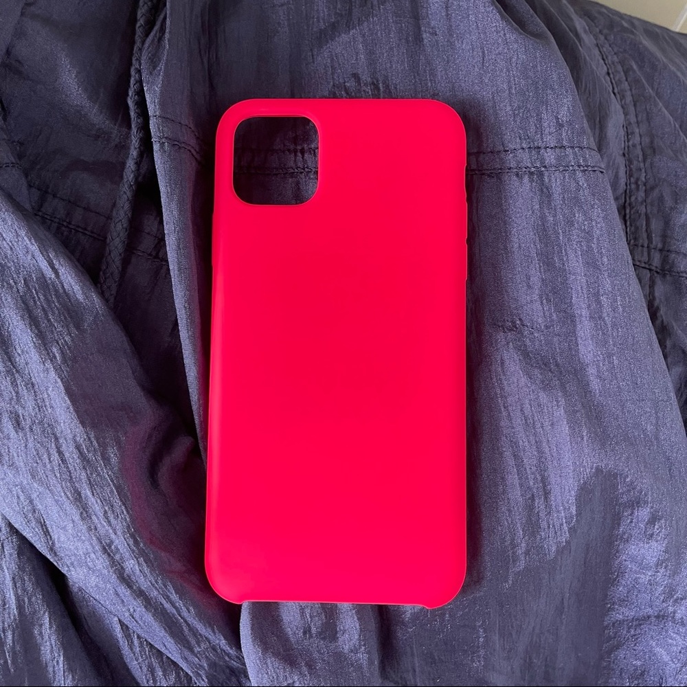 SARINA iPhone 11 Pro Max Case